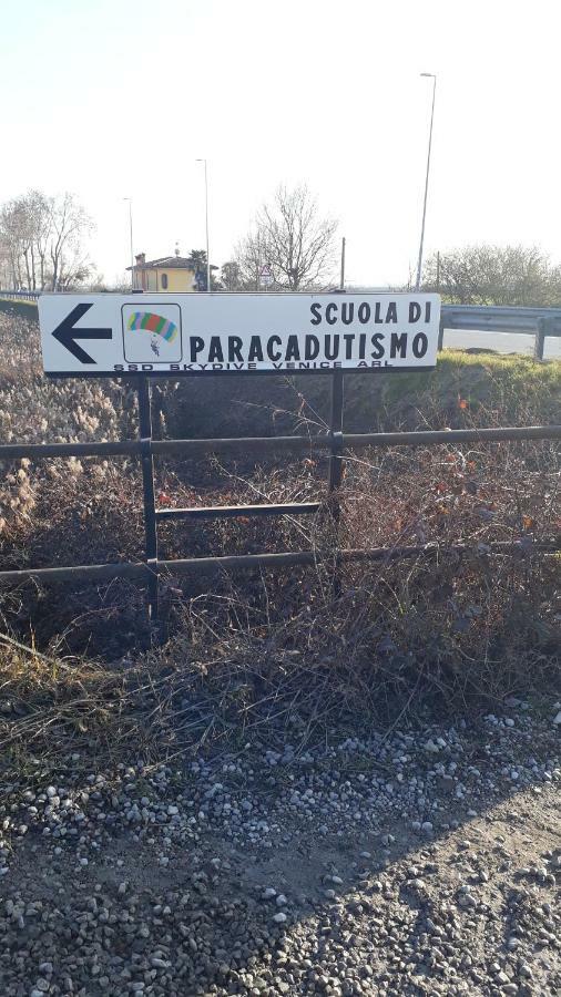 Appartamento Ai Tigli Caorle Kültér fotó