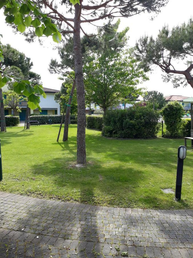 Appartamento Ai Tigli Caorle Kültér fotó